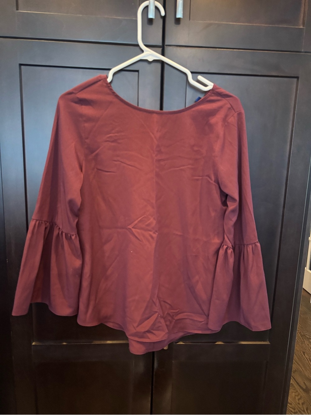 Apt. 9 Women's Bell Sleeve Blouse in Burgundy